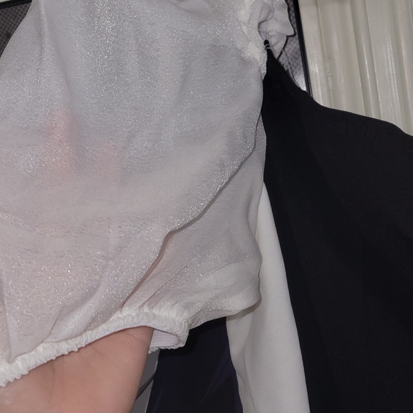 Dress - Picture 2 of 4